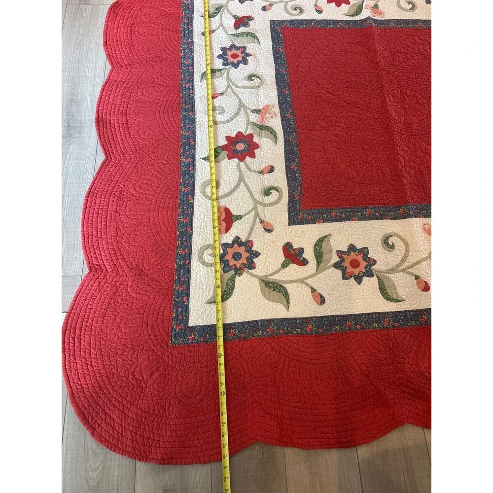 Large floral red reversible quilt 100% cotton